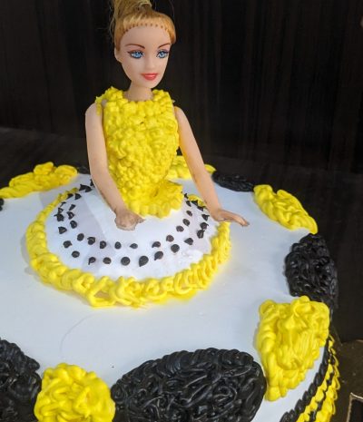 Doll Theme Cake - Image 3