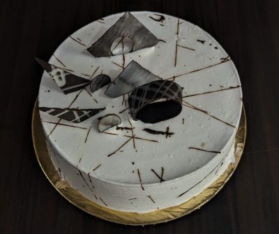 Vanilla Cake - Image 5