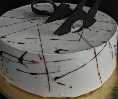 Vanilla Cake - Image 4