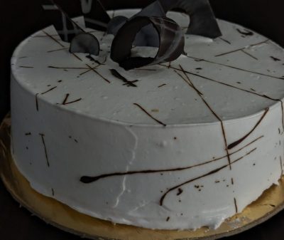 Vanilla Cake - Image 3