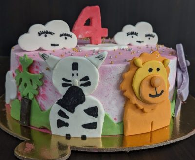 Animal Theme Cake - Image 5