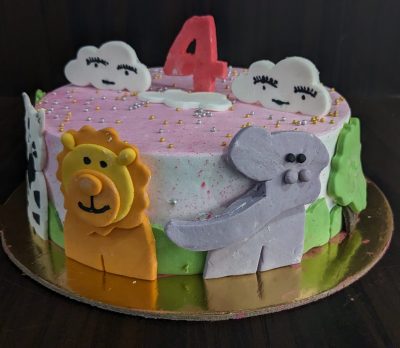 Animal Theme Cake - Image 7