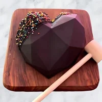 Pinata Smash Cakes