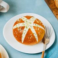 Cream Cheese Garlic Bread